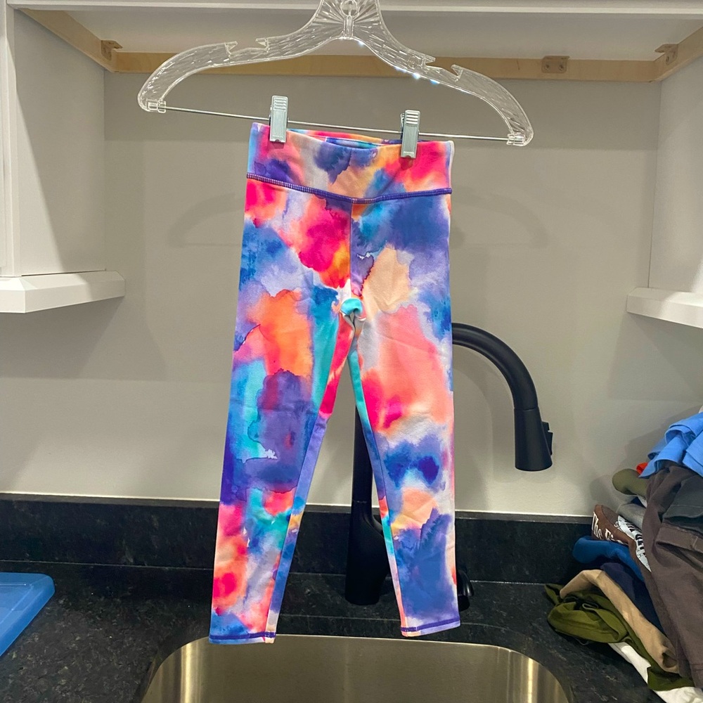 Girls leggings size 4 watercolor